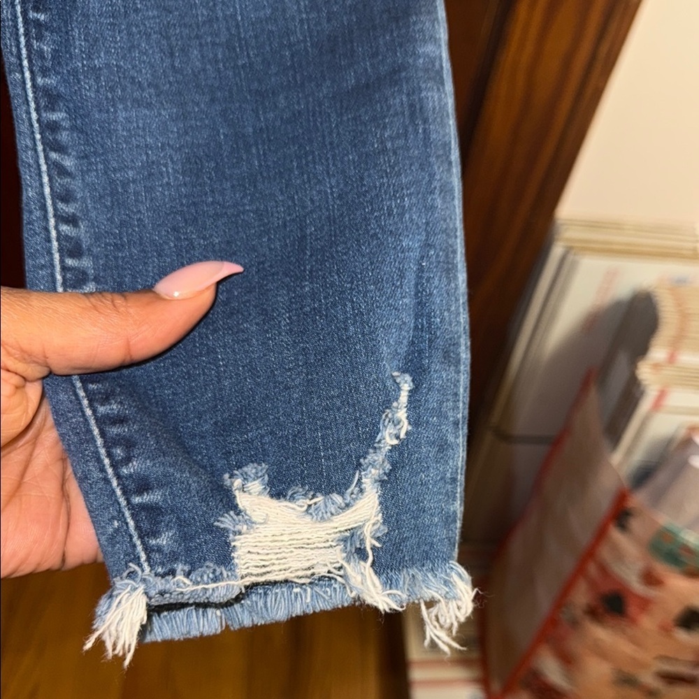 Abercrombie & Fitch High Rise Blue Jeans with Distressed Details - Curve Love - Picture 7 of 9